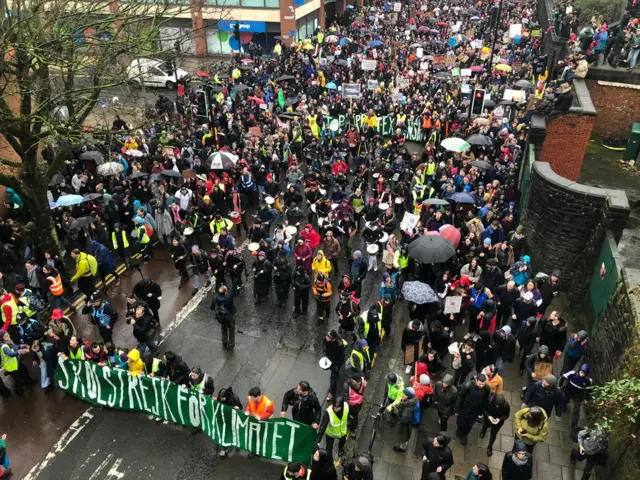 Thousands join the climate strike march