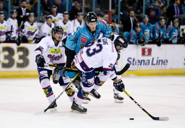 Kevin Raine in action for Belfast Giants against Nottingham Panthers in November