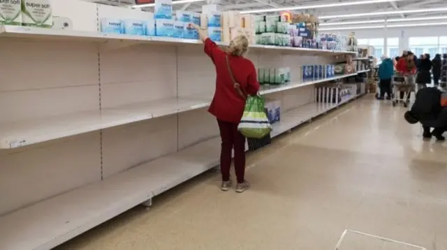 empty supermarket aisle