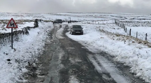 Snow at Fleet Moss