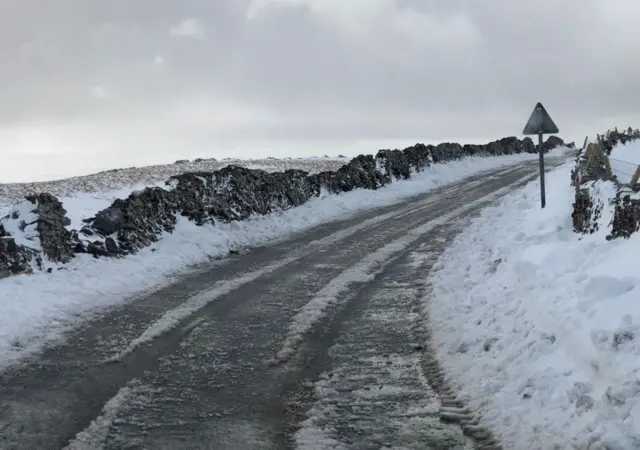 Snow at Fleet Moss