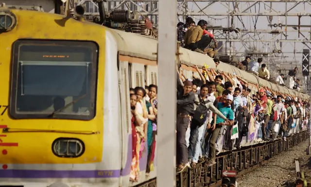 Mumbai local train