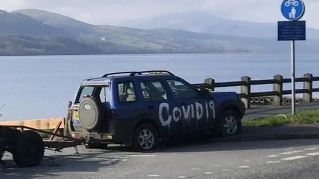 A trailer had been dragged across the entrance to a car park at Bala Lake