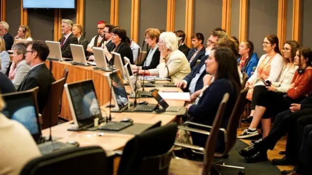 Joint meeting of Welsh Assembly and youth parliament