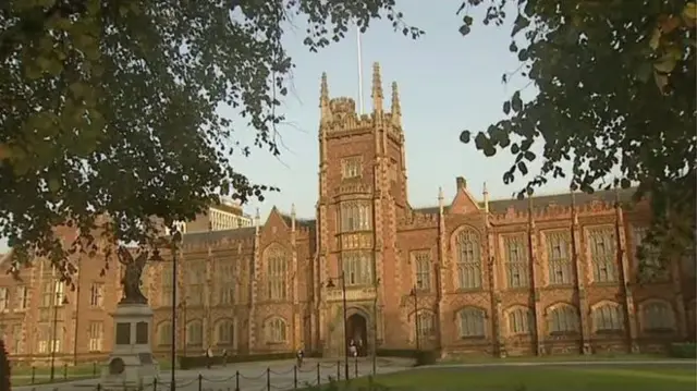 queens university belfast