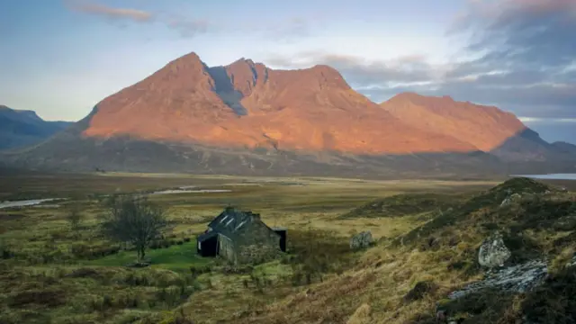 Shenavall Bothy