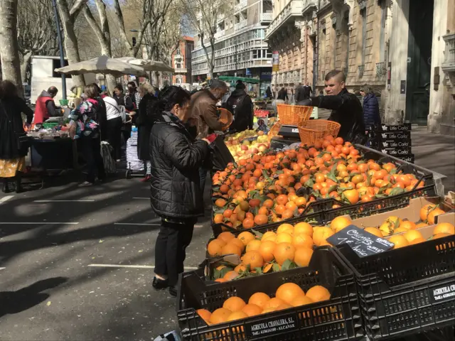 Toulouse's Crystal market