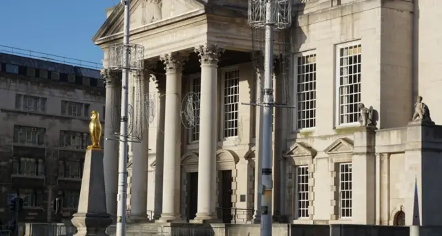 Leeds Civic hall