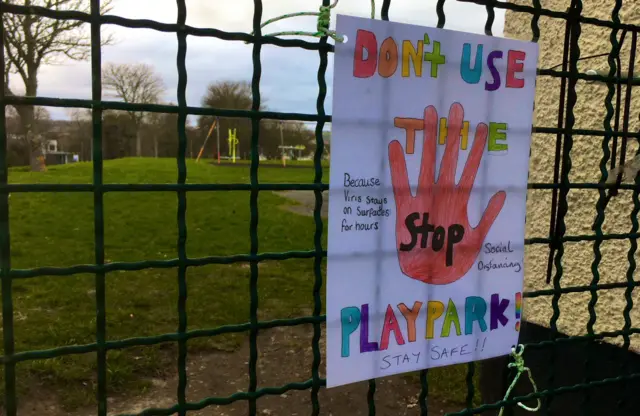 Play park sign