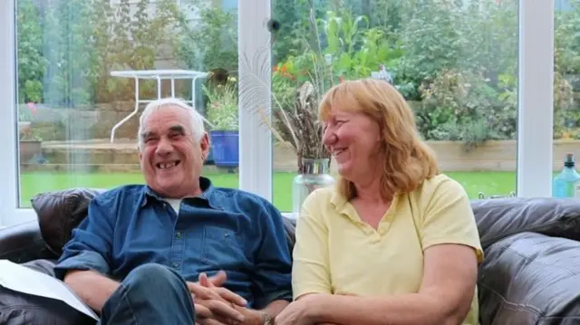 Mike Brookes, an RAF veteran, has been living with dementia for nine years