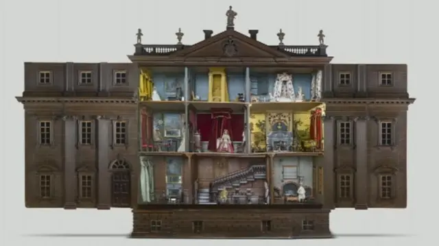 Dolls' house