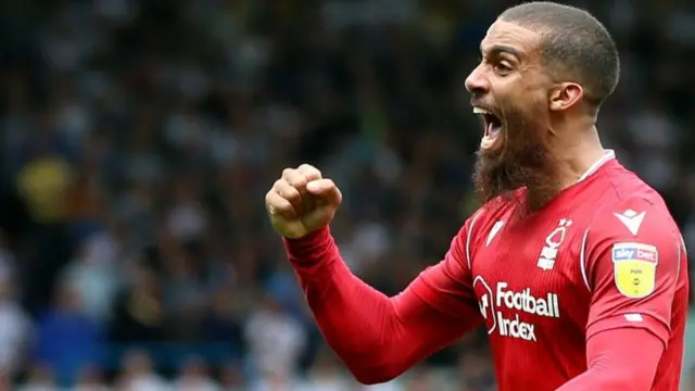 Lewis Grabban in action for Nottingham Forest