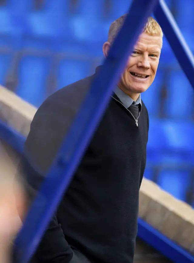 Livingston manager Gary Holt