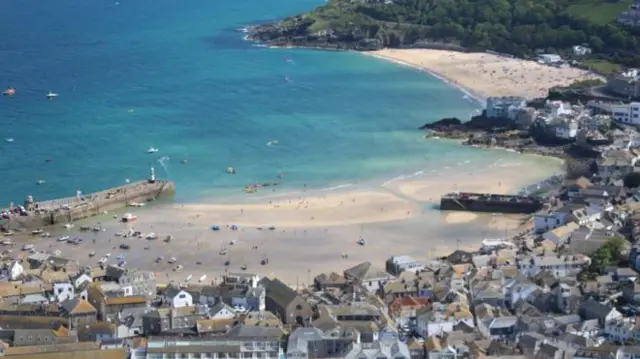 St Ives beach