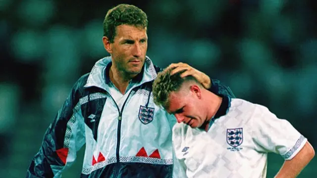 Terry Butcher (left) with Paul Gascoigne