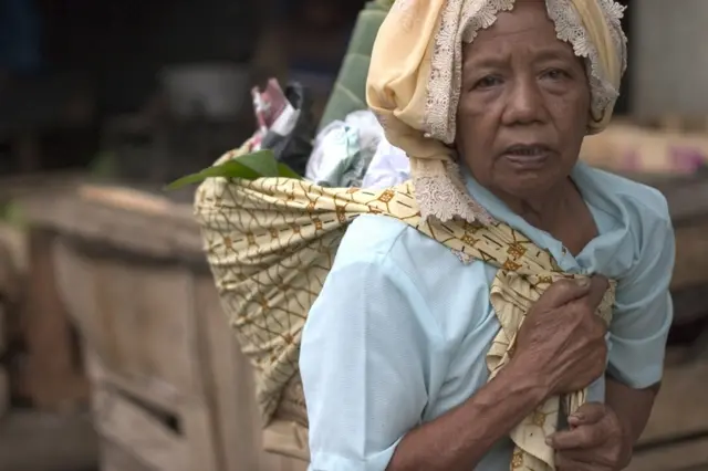 Woman on Jakarta market