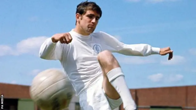 Norman Hunter joined Leeds at the age of 15 and made his debut in 1962