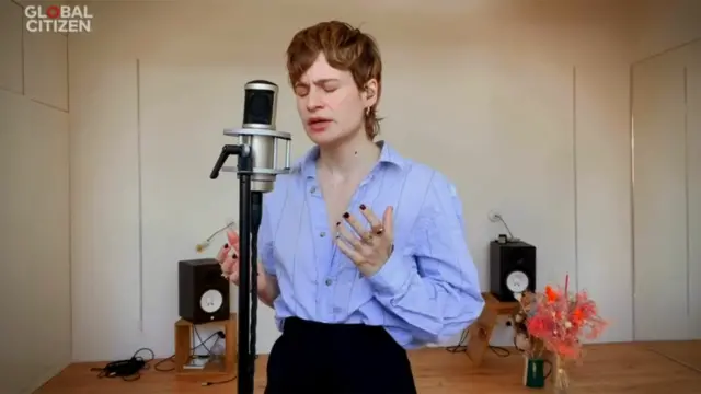 Christine And The Queens