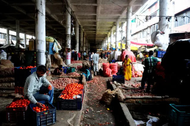 Azadpur Mandi in 2012