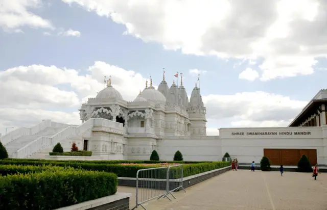 Hindu temple, Neasden