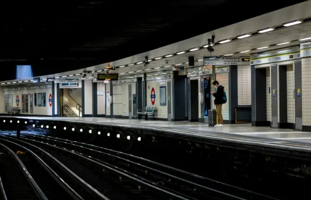 Sloane Square Tube station