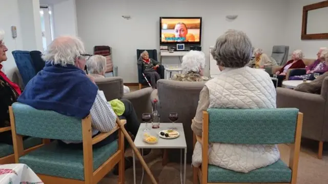 Residents at Harbour House Care Home in Dorset