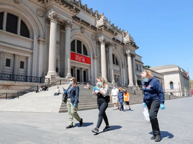 New Yorkers enjoy the sun amid the coronavirus outbreak