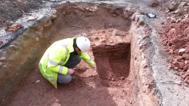 Archaeologist