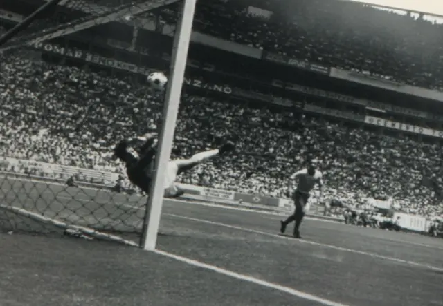 Gordon Banks' save in Mexico v Brazil