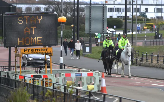 Two Northumbria Police officers on horseback in Tynemouth
