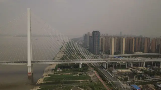 Erqi Yangtze River Bridge in Wuhan