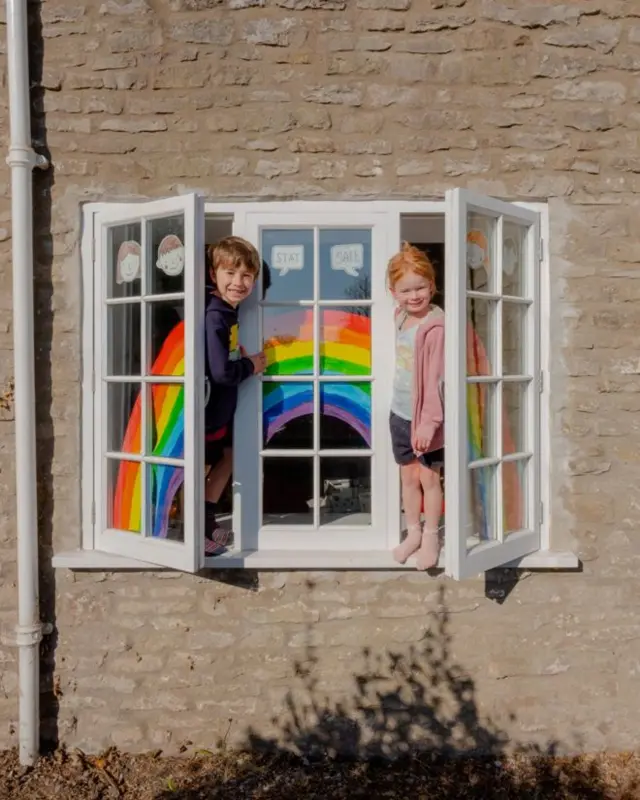 Toby and Lara are still going to school, because their mum is a doctor.