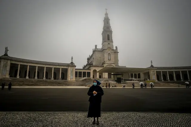 Nun at Fatima