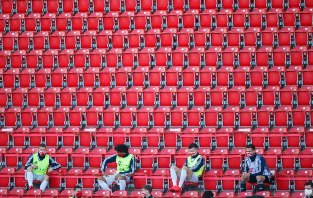 Union Berlin v Bayern Munich