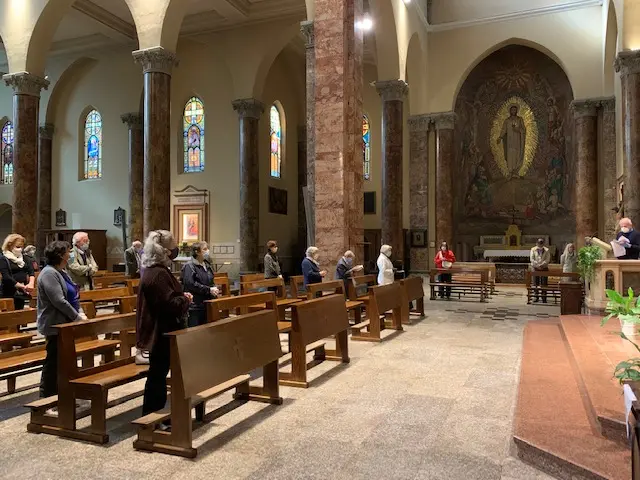 Churches in Italy are open for the first time in 10 weeks