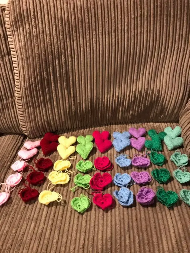 Knitted hearts