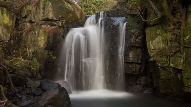 Lumsdale Valley ponds and waterfalls