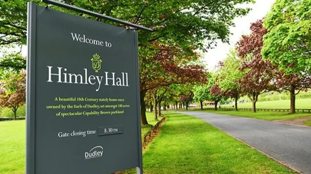 Entrance to Himley Hall