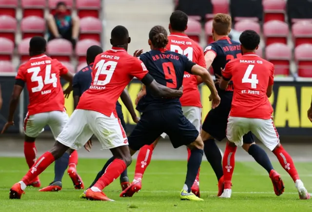 Mainz v Leipzig