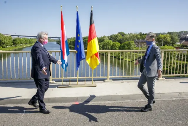 German and Luxembourg politicians meet as the border reopens May 2020