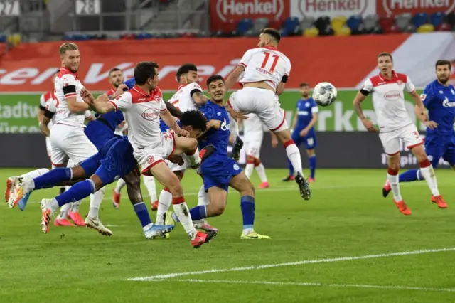 Fortuna Dusseldorf v Schalke