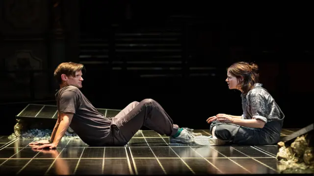 Matt Smith and Clare Foy in Lungs