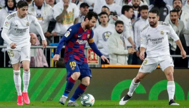 Barcelona's Lionel Messi playing against Real Madrid