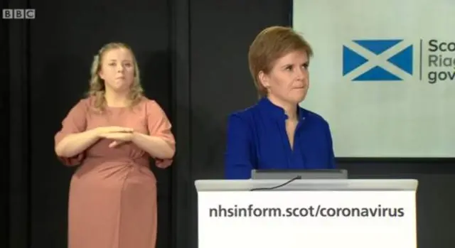 Nicola Sturgeon outlines the options for easing the lockdown at the daily government briefing