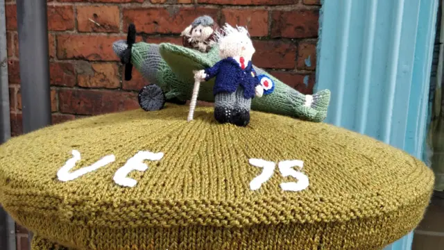 VE Day post box topper