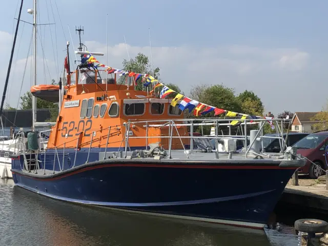 Guernsey Lifeboat 52-02