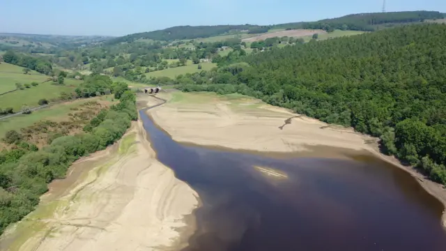 Lindley Wood Reservoir in Otley