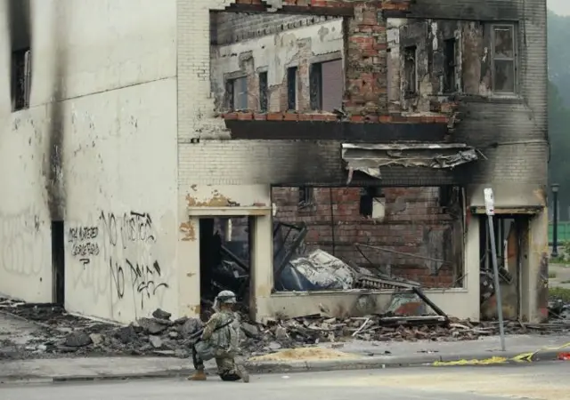 Ruins of building in minneapolis