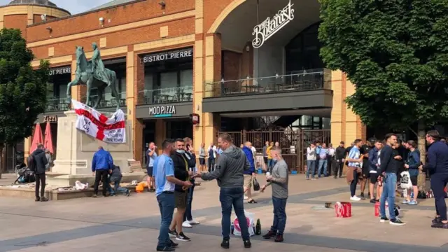 Fans on Broadgate last night