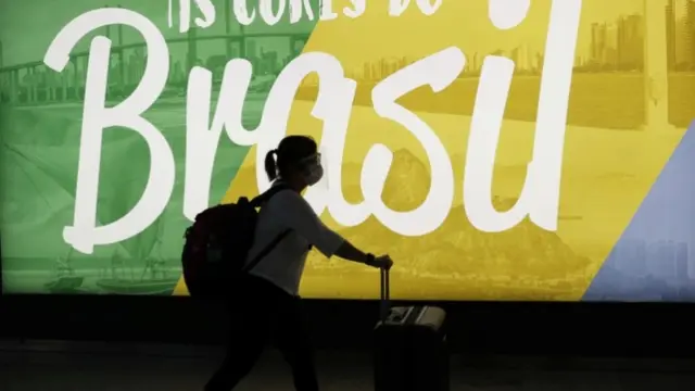 Woman wearing a face mask in Brazil